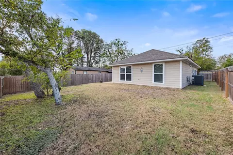 Exterior - 3501 Stevens Dr, Bryan, TX 77808 photo 7 of 7