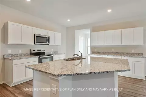 216 Rockbridge Dr, Huntsville, TX 77340