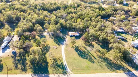 838 Beaver 70, Caldwell, TX 77836