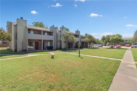 1900 Dartmouth Street F1, College Station, TX 77840