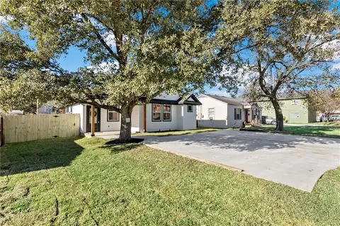 813 E 31st St, Bryan, TX 77803 photo 2