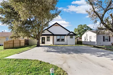 813 E 31st St, Bryan, TX 77803