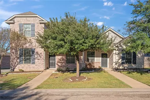 133 Kleine Ln, College Station, TX 77845