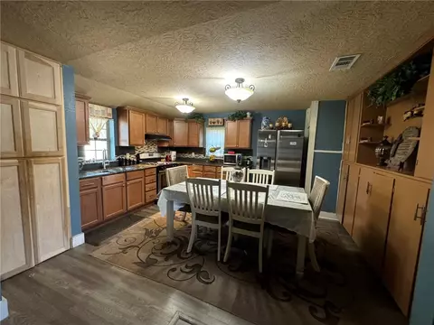 110 Williamson Dr, Bryan, TX 77801 photo 6