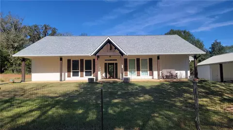 1015 Reeves Rd, Franklin, TX 77856