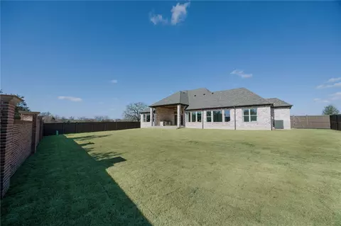 4921 Latour Loop, Bryan, TX 77802 photo 4