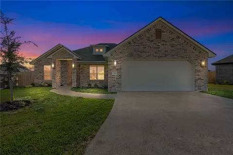 2917 Bombay Ct, Bryan, TX 77808