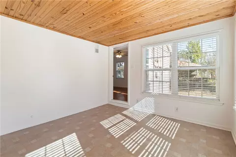 Other - 903 North Ave, Bryan, TX 77802 photo 4 of 6