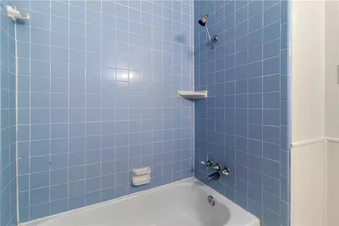 Bath - 903 North Ave, Bryan, TX 77802 photo 2 of 2