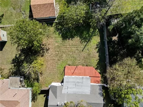 View/Area - 903 North Ave, Bryan, TX 77802 photo 2 of 3