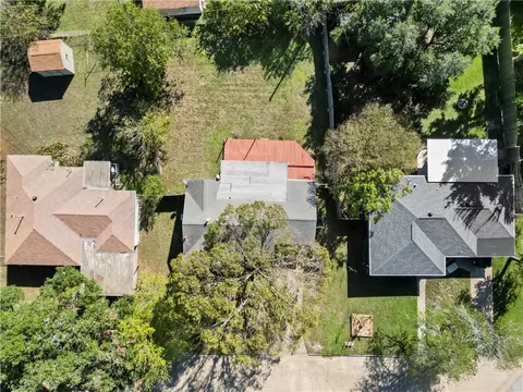 View/Area - 903 North Ave, Bryan, TX 77802 photo 3 of 3