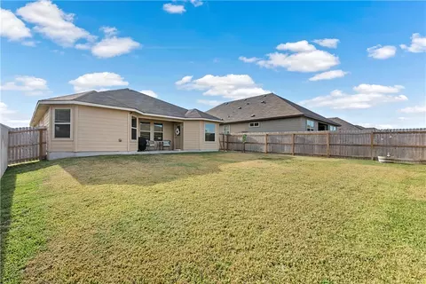 Exterior - 2040 Chief St, Bryan, TX 77807 photo 4 of 5