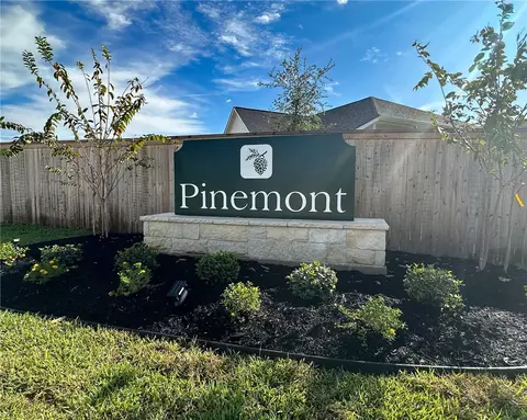 2101 Aleppo Ct, Bryan, TX 77807 photo 5