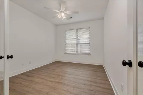 3572 Chantilly Path, Bryan, TX 77808 photo 4