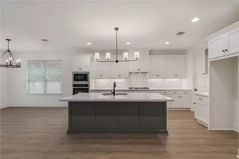 3572 Chantilly Path, Bryan, TX 77808 photo 9