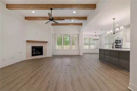 3572 Chantilly Path, Bryan, TX 77808 photo 5
