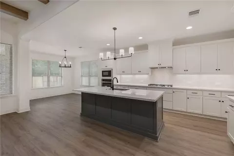 3572 Chantilly Path, Bryan, TX 77808 photo 8