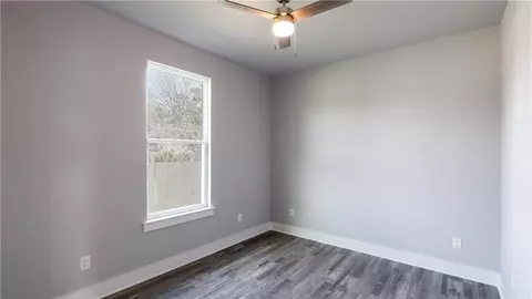 Bedroom - 1915 Marshall Ave, Bryan, TX 77803 photo 1 of 2