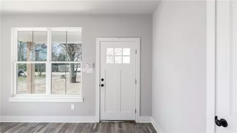 Entry Way - 1915 Marshall Ave, Bryan, TX 77803 photo 1 of 2