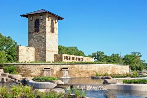 1733 Hidalgo Pass Ct, College Station, TX 77845