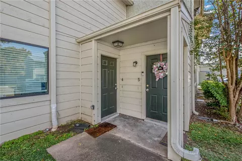 4513 Carter Creek Parkway 5, Bryan, TX 77802