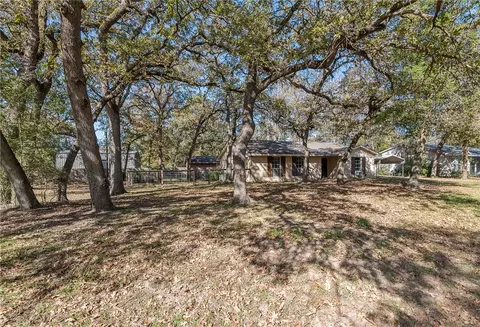 14 Catalina Ln, Normangee, TX 77871