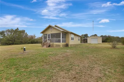 11225 Mount Falls School Rd, Washington, TX 77880