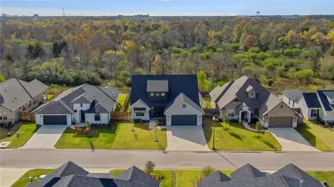 3237 Arundala Way, Bryan, TX 77808 photo 2