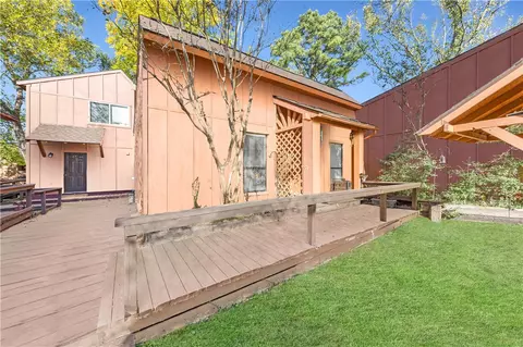3923 Old Oaks Drive 19, Bryan, TX 77802