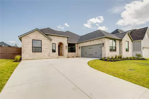 4308 Fox River Ln, Bryan, TX 77802 photo 3