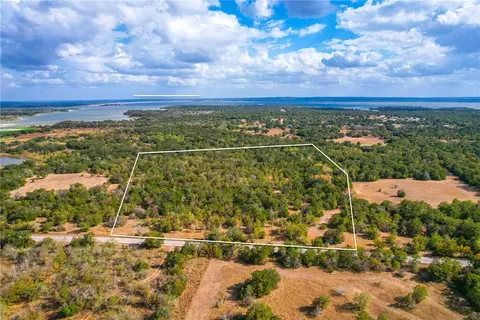 415 7th Street, Somerville, TX 77879
