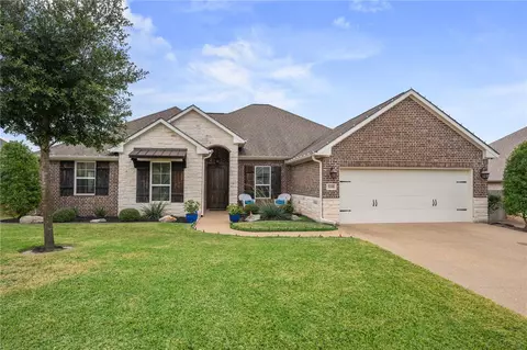 3336 Fiddlers Green Dr, Bryan, TX 77808
