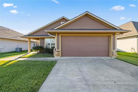 1030 Crested Pt, College Station, TX 77845