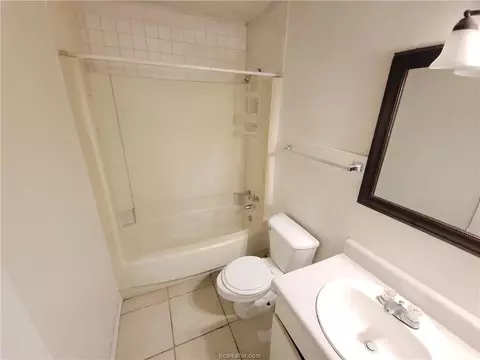 2808 2815 Cypress Bend Cir, Bryan, TX 77801 photo 39