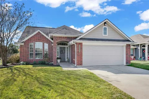5226 Sagewood Dr, College Station, TX 77845