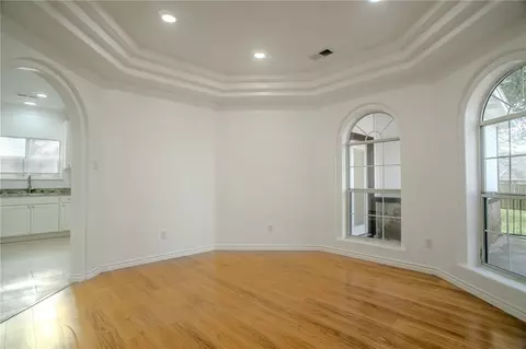 Living - 2802 Brandywine Cir, Bryan, TX 77807 photo 6 of 8
