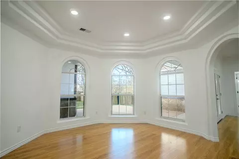 Living - 2802 Brandywine Cir, Bryan, TX 77807 photo 4 of 8