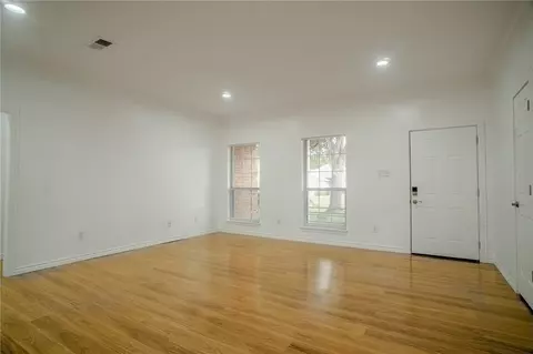 Living - 2802 Brandywine Cir, Bryan, TX 77807 photo 3 of 8