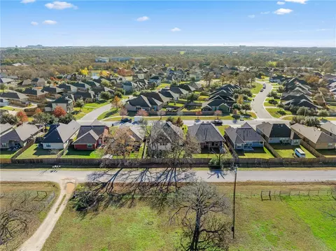 2057 Mountain Wind Loop, Bryan, TX 77807 photo 34