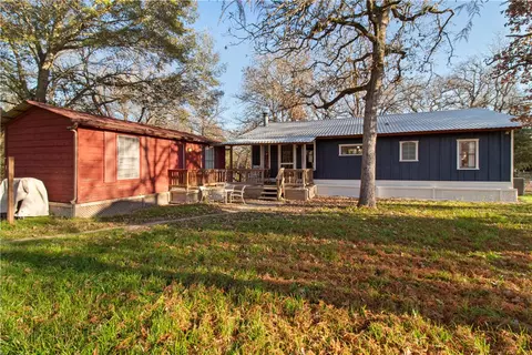 Exterior - 9010 Oakridge Dr, Bryan, TX 77808 photo 6 of 12