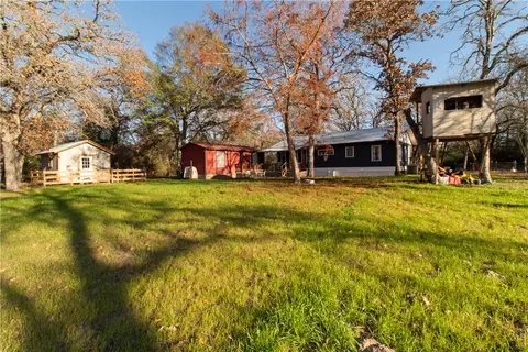 Exterior - 9010 Oakridge Dr, Bryan, TX 77808 photo 7 of 12