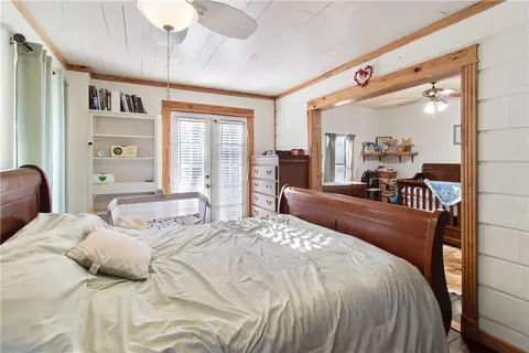 Bedroom - 9010 Oakridge Dr, Bryan, TX 77808 photo 1 of 5