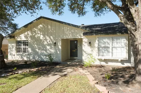 Exterior - 704 Matous Dr, Bryan, TX 77802 photo 3 of 11