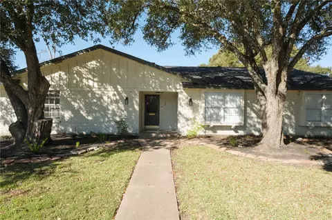 Exterior - 704 Matous Dr, Bryan, TX 77802 photo 4 of 11