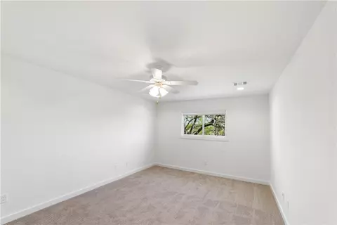 5043 Mooney Falls Dr, Bryan, TX 77802 photo 13