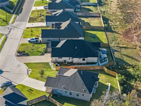 3023 Wolfpack Loop, Bryan, TX 77808 photo 35