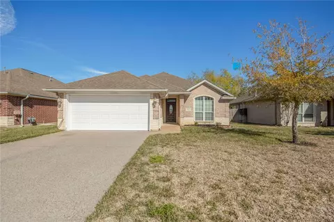 221 Karten Ln, College Station, TX 77845