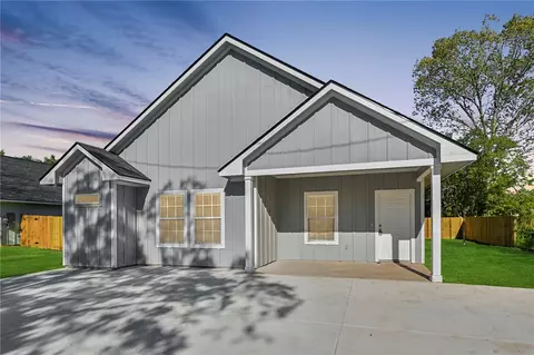 401 Lincoln St, Navasota, TX 77868