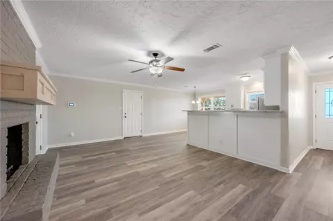 3602 Windridge Dr, Bryan, TX 77802 photo 6