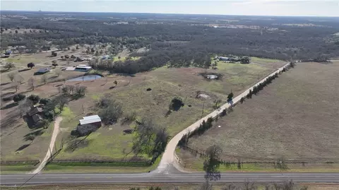 167 County Rd 304, Rockdale, TX 76567